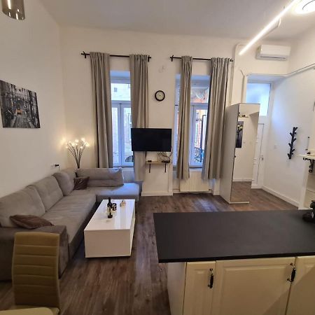 Akacfa Boutique Apartment Budapest Eksteriør billede