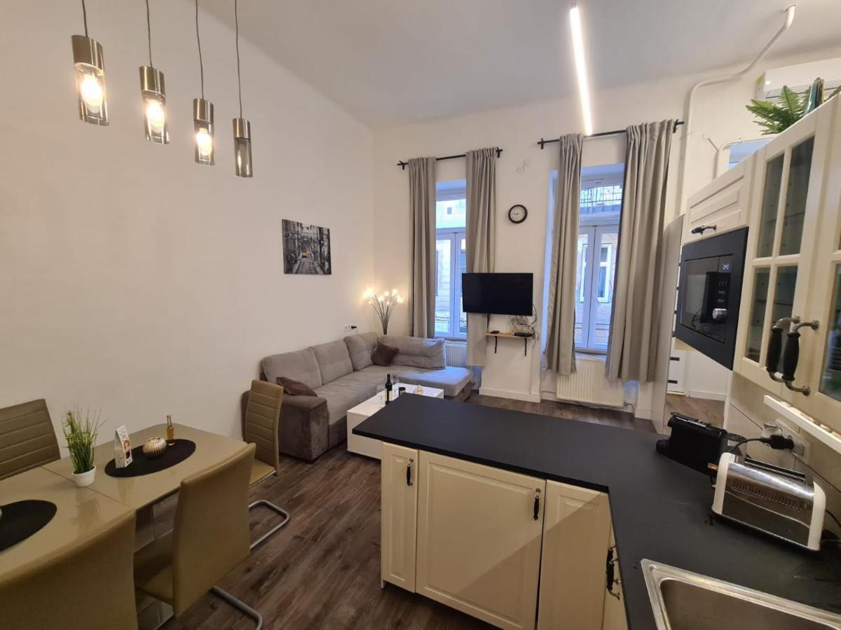 Akacfa Boutique Apartment Budapest Eksteriør billede